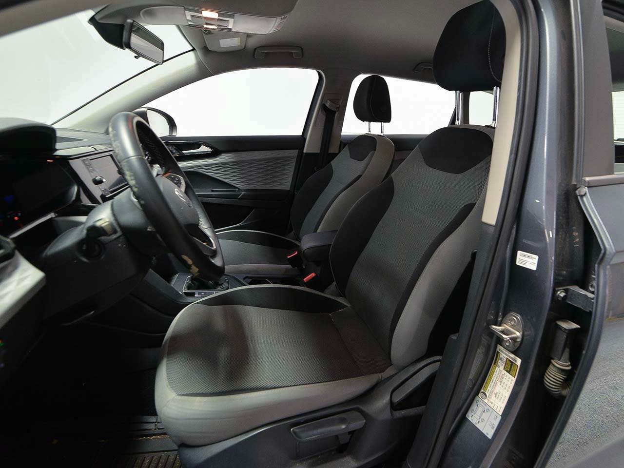 Used 2022 Volkswagen Taos S FWD image 7