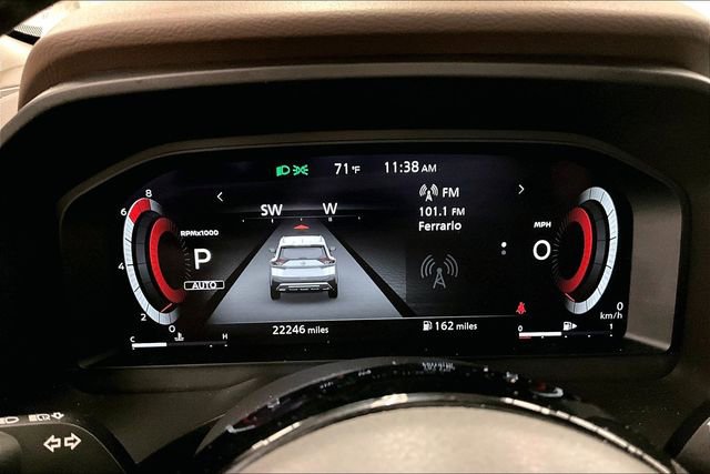 Used 2023 Nissan Rogue Platinum w/ Platinum Premium Package AWD/4WD image 29