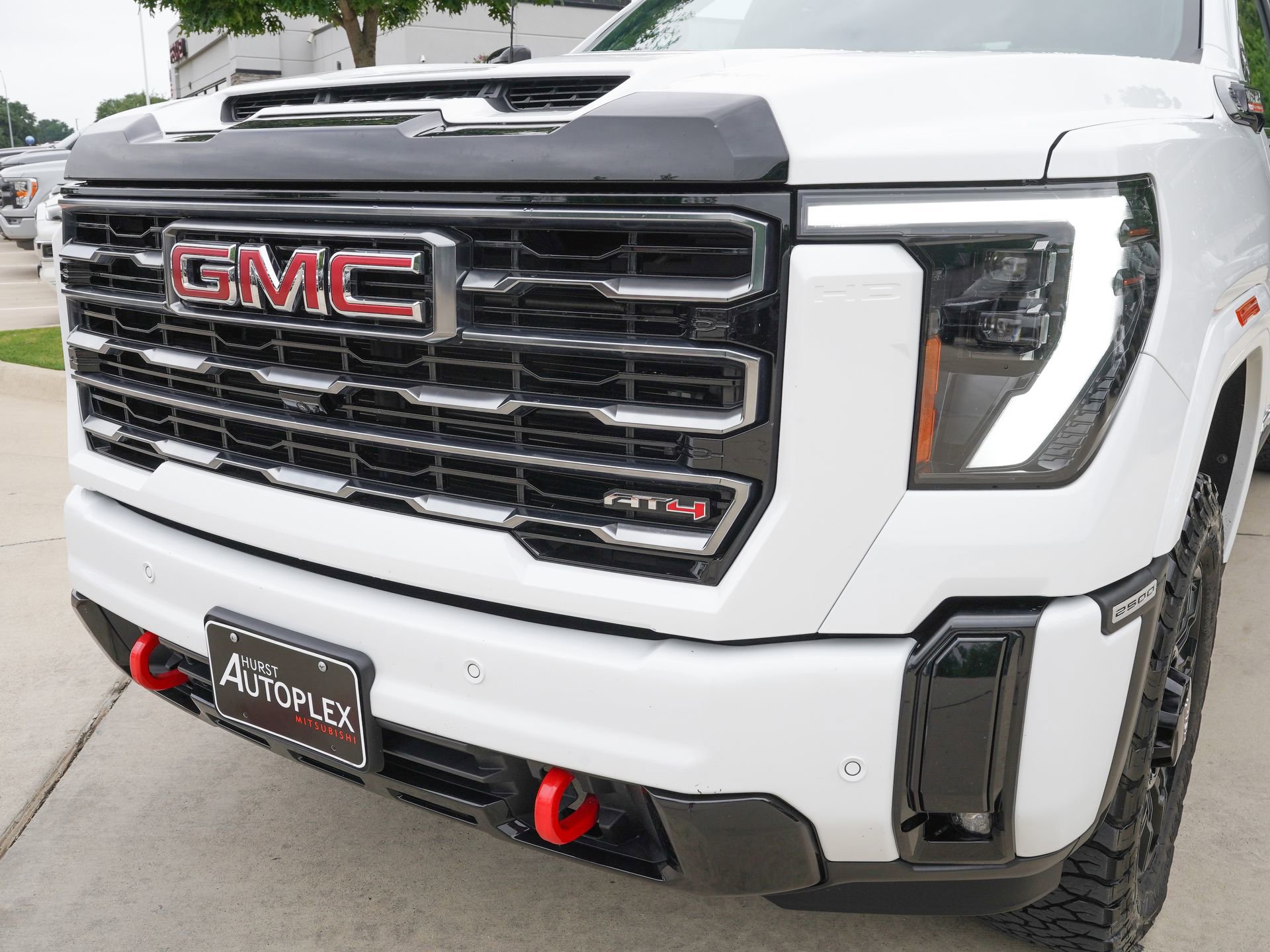 Used 2025 GMC Sierra 2500 AT4 w/ AT4 Premium Plus Package AWD/4WD image 31