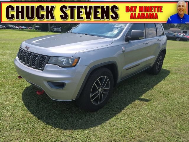 Used 2017 Jeep Grand Cherokee Trailhawk AWD/4WD image 1