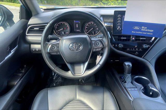 Used 2024 Toyota Camry SE image 5
