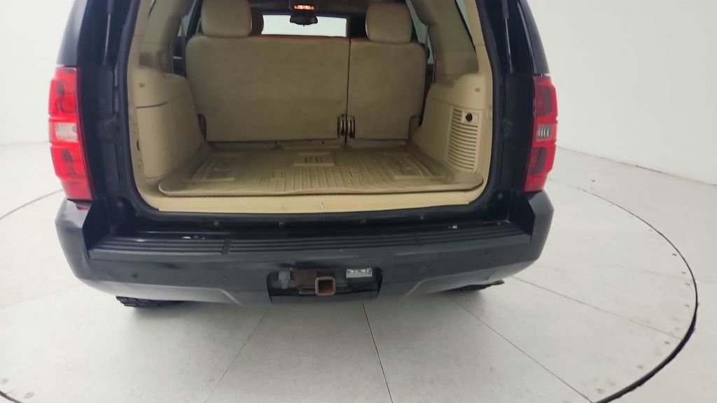 Used 2013 Chevrolet Tahoe LT RWD image 31