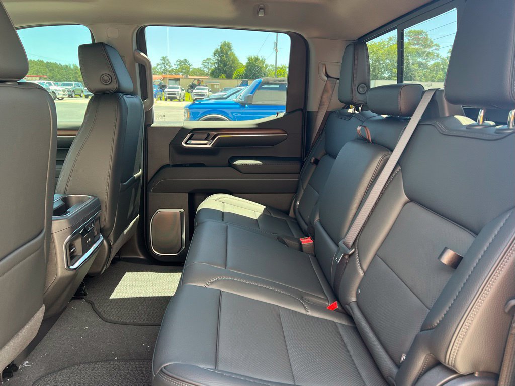 New 2026 GMC Sierra 1500 Denali w/ Denali Reserve Package AWD/4WD image 9