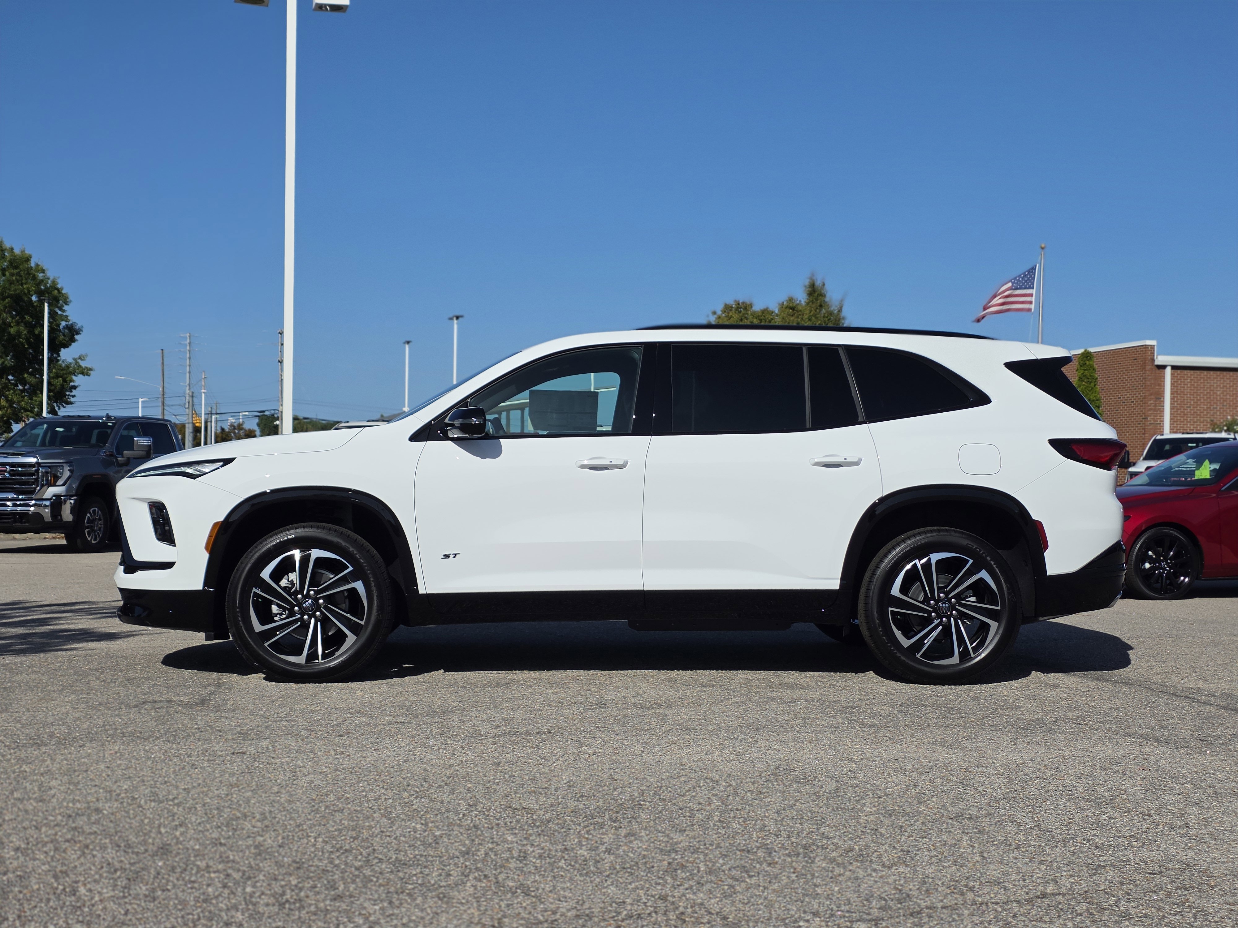 New 2026 Buick Enclave Sport Touring w/ Power Package FWD image 4