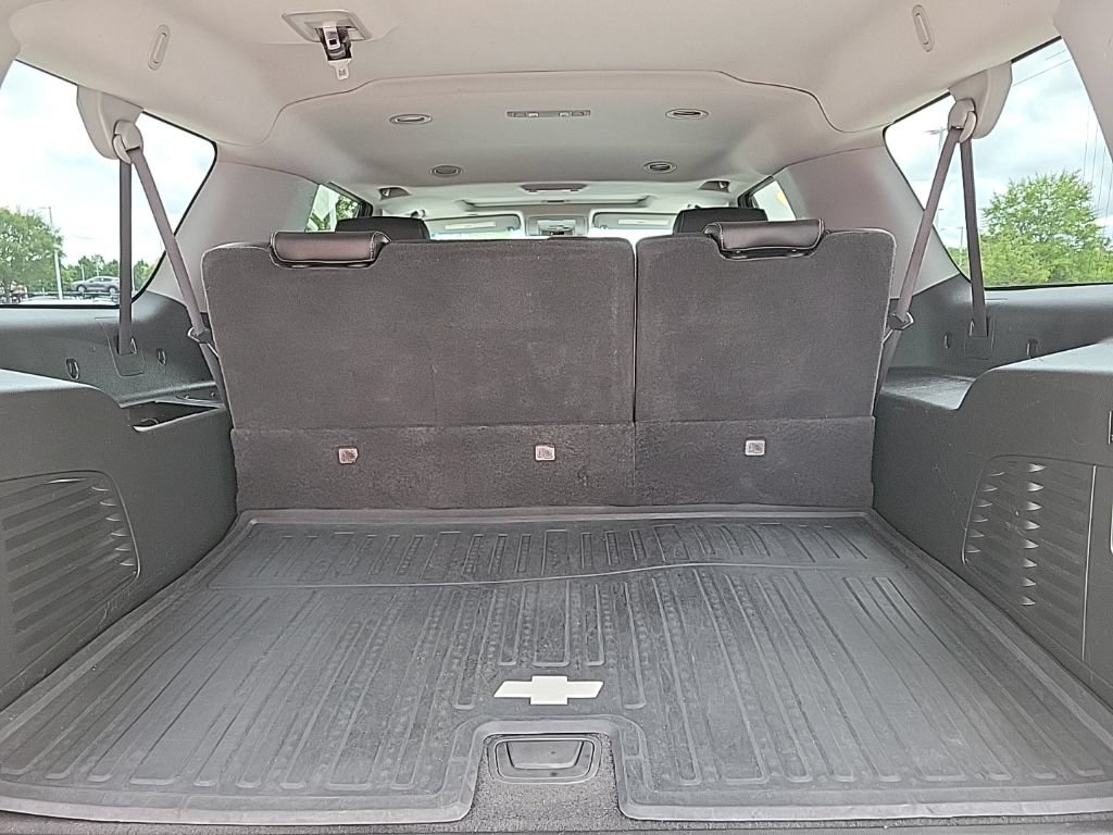 Used 2016 Chevrolet Suburban LTZ AWD/4WD image 16