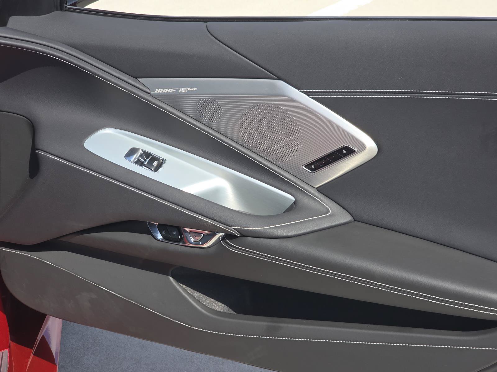 Used 2025 Chevrolet Corvette Stingray Preferred Conv w/ Z51 Performance Package RWD image 14