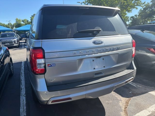 Used 2024 Ford Expedition XLT AWD/4WD image 7