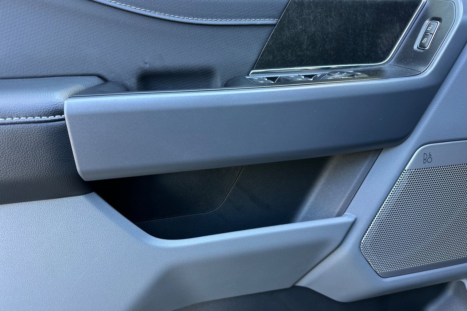 Used 2025 Ford F150 Lightning Flash image 10