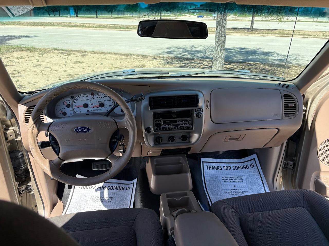 Used 2001 Ford Explorer Sport Trac 2WD image 45