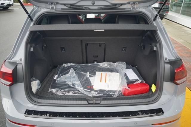 New 2026 Volkswagen GTI SE FWD image 11