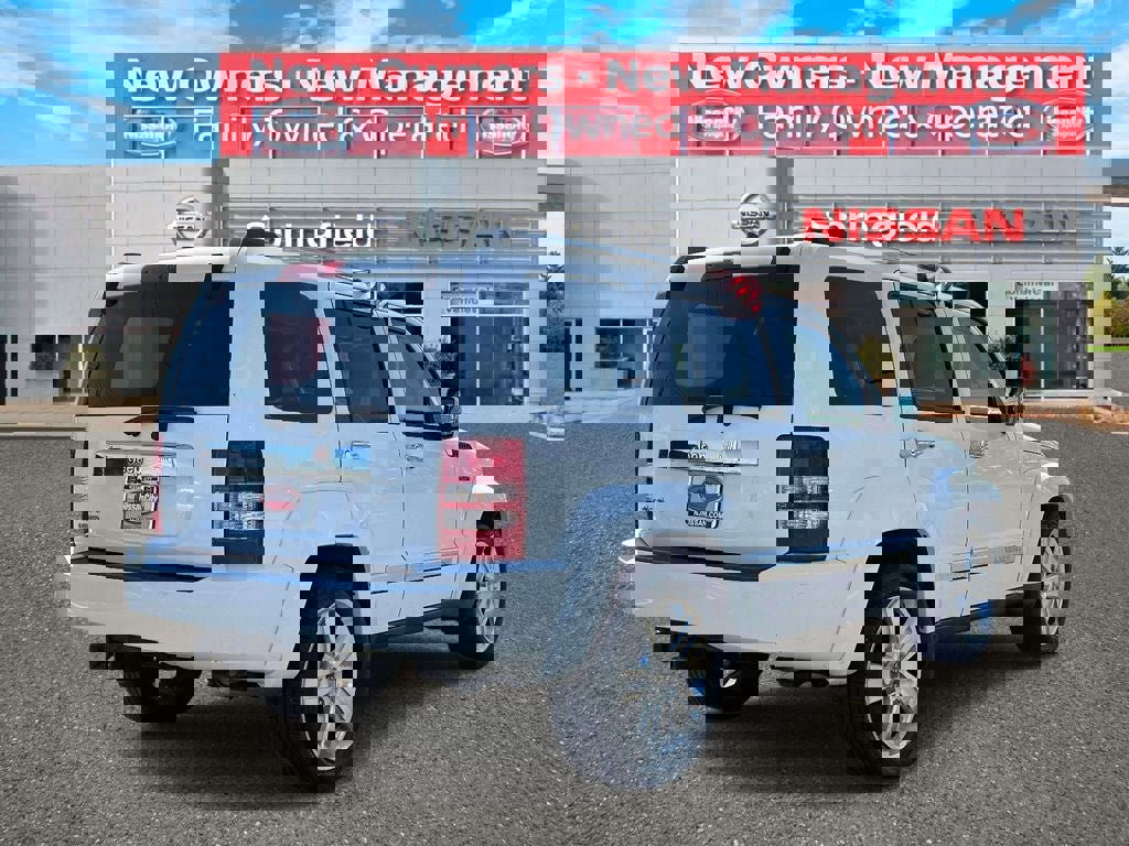 Used 2012 Jeep Liberty Limited Jet w/ Comfort/Convenience Group image 6