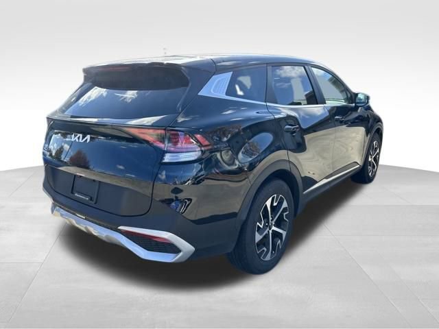 Used 2025 Kia Sportage EX image 8