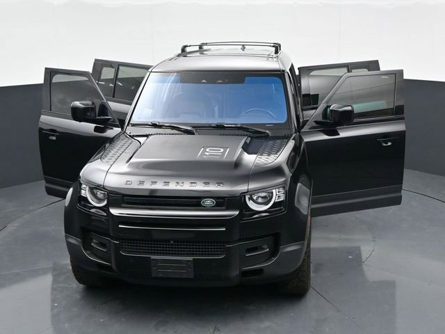 Used 2020 Land Rover Defender 110 S AWD/4WD image 44