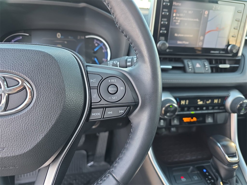 Used 2019 Toyota RAV4 Limited image 19