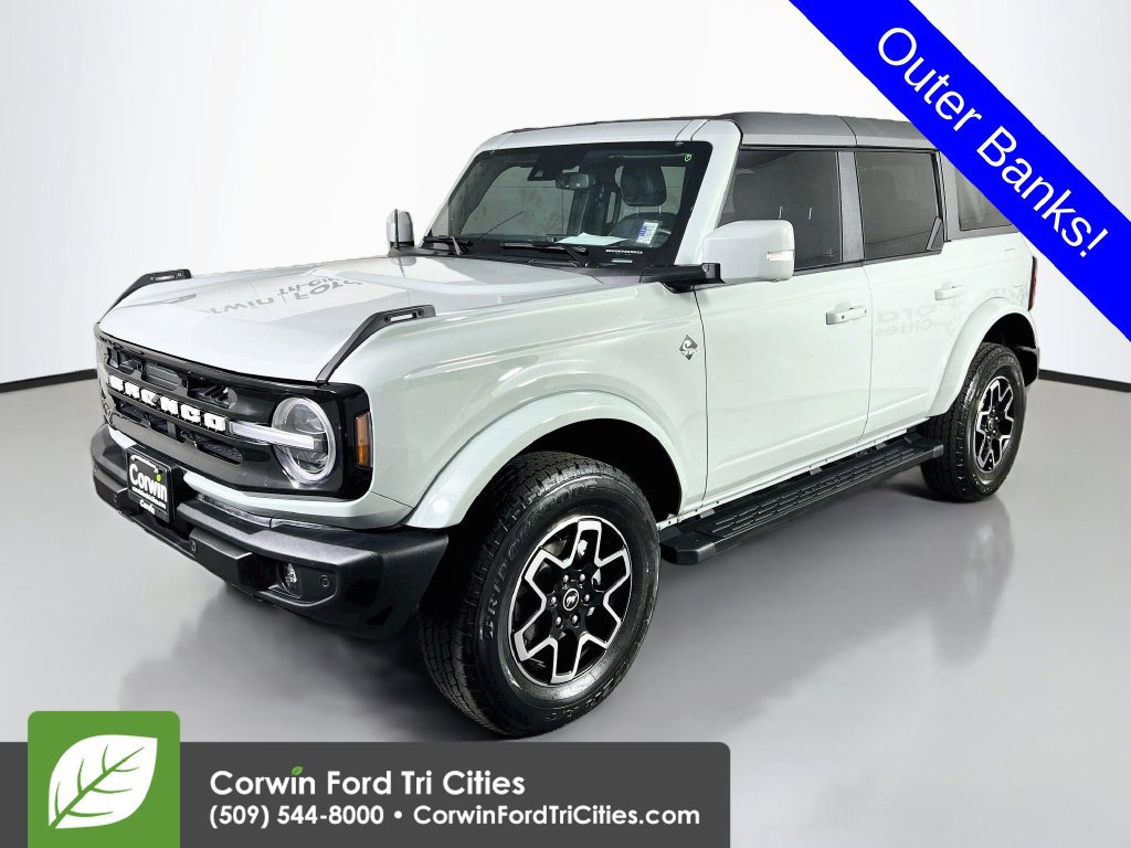 Used 2024 Ford Bronco Outer Banks AWD/4WD image 4