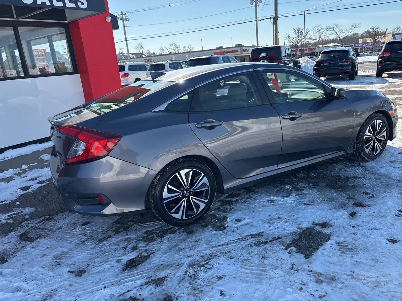 Used 2018 Honda Civic EX-T image 5