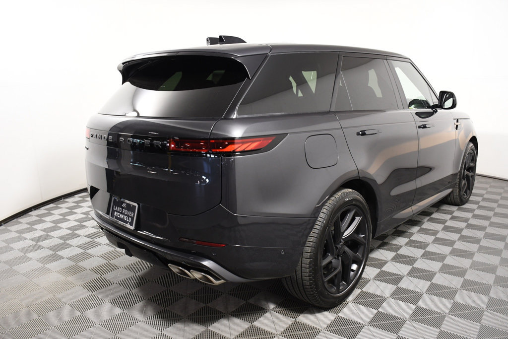 New 2026 Land Rover Range Rover Sport Dynamic SE AWD/4WD image 6