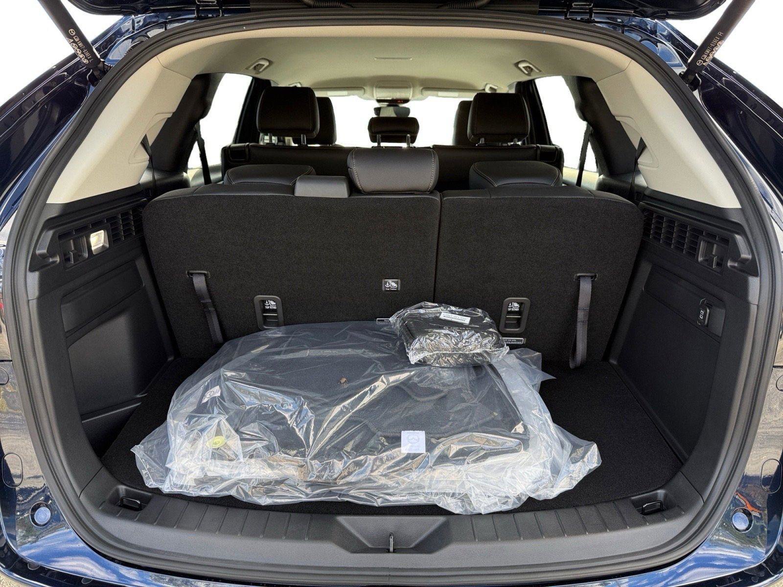 New 2026 MAZDA CX-90 3.3 Turbo w/ Select Package image 9