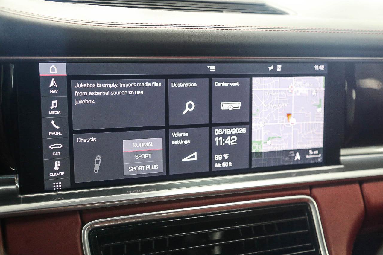 Used 2018 Porsche Panamera 4S w/ Premium Package Plus AWD/4WD image 21