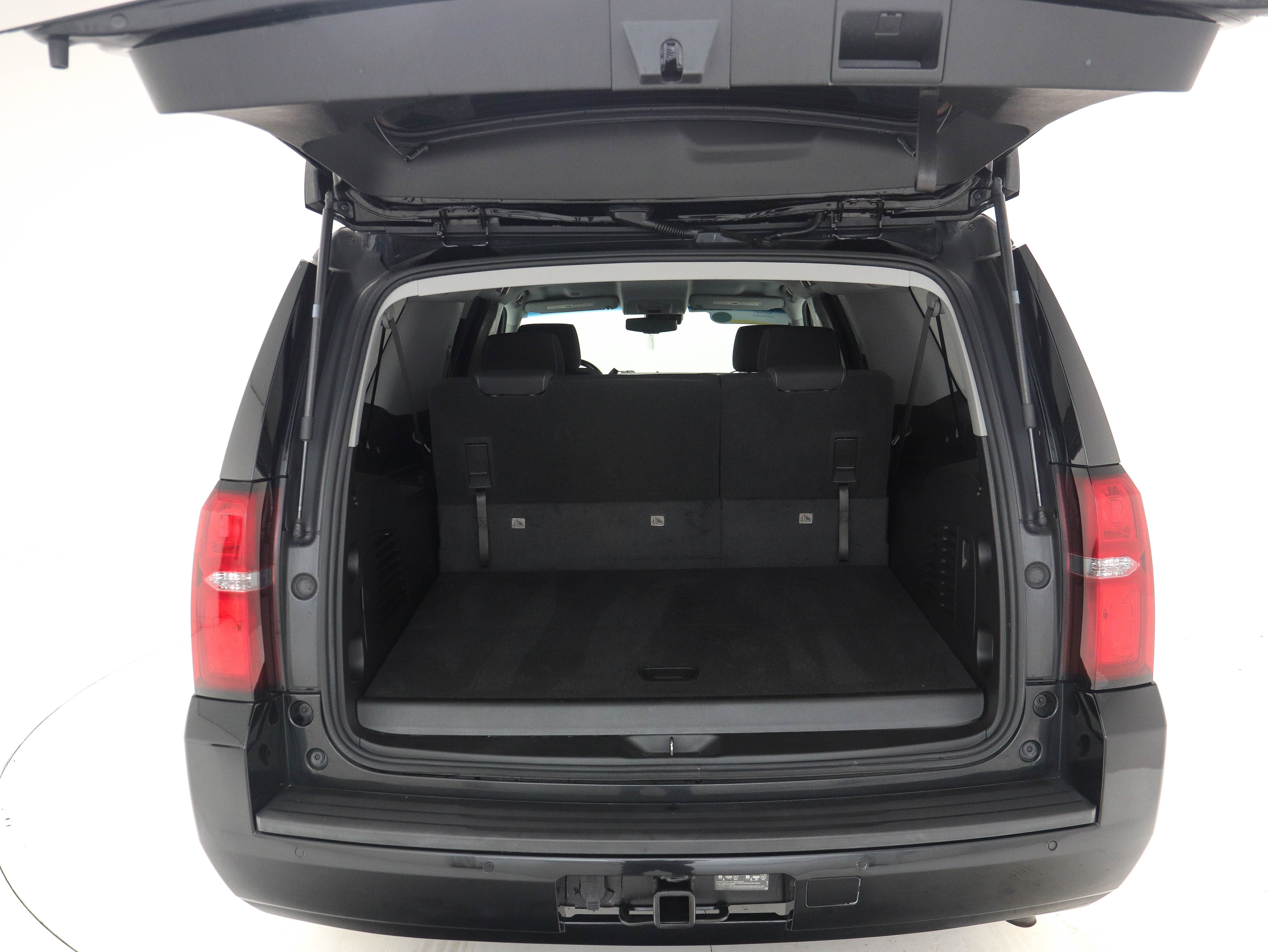 Used 2018 Chevrolet Suburban LS w/ Max Trailering Package AWD/4WD image 11