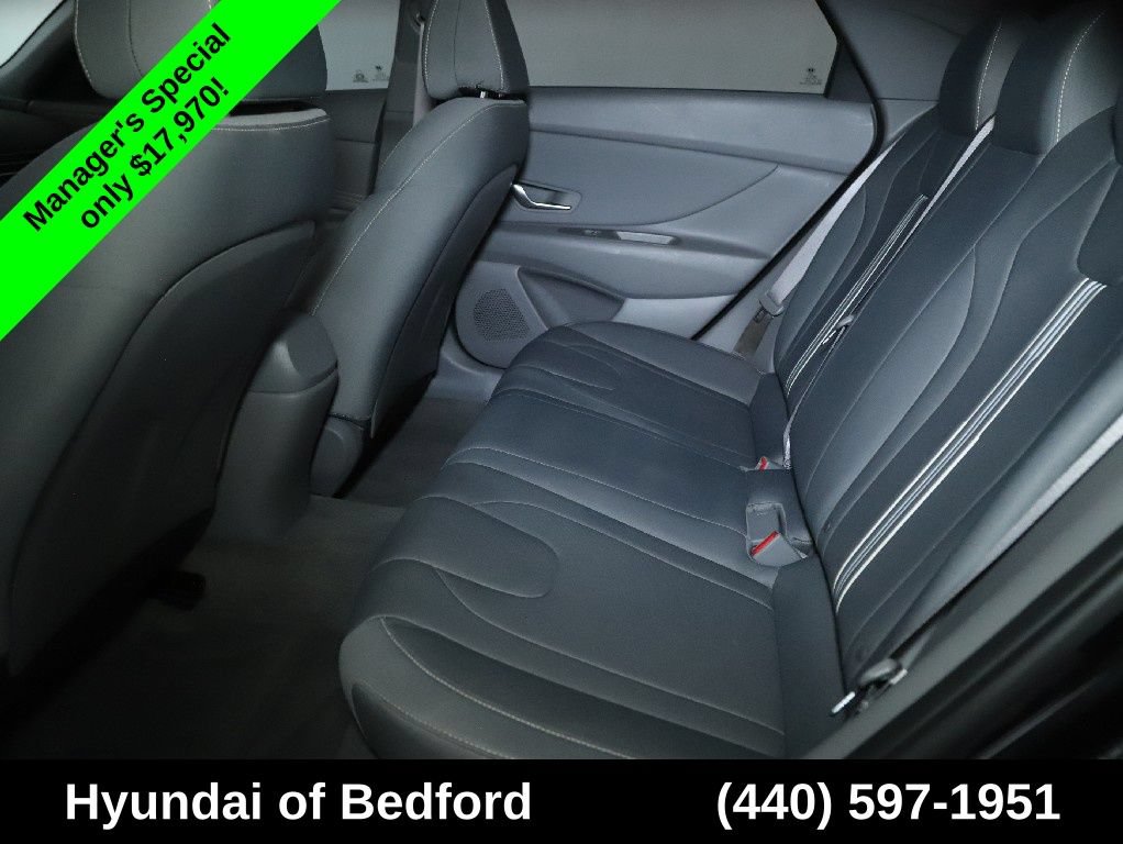 Used 2023 Hyundai Elantra SEL w/ Convenience Package FWD image 15