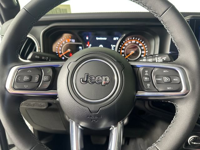 New 2025 Jeep Wrangler Sahara image 11