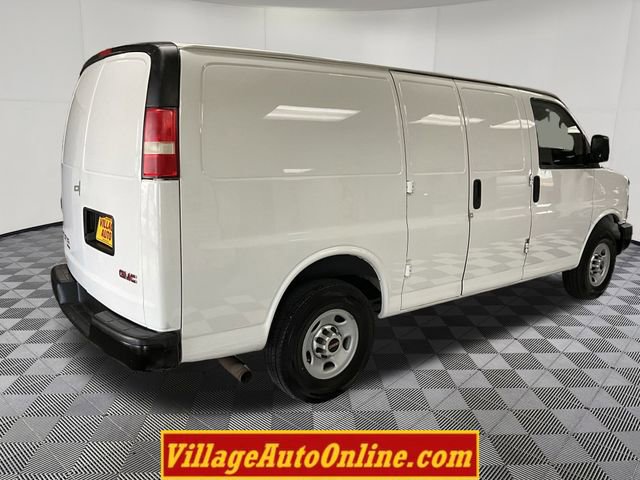 Used 2015 GMC Savana 2500 RWD image 4