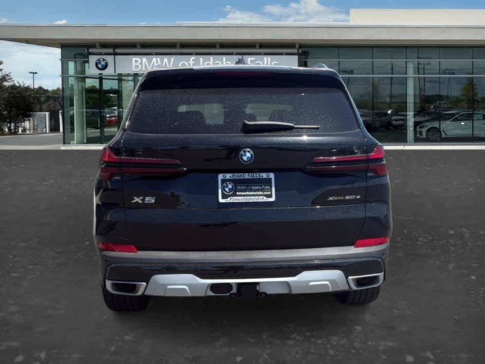 New 2026 BMW X5 xDrive50e AWD/4WD image 6