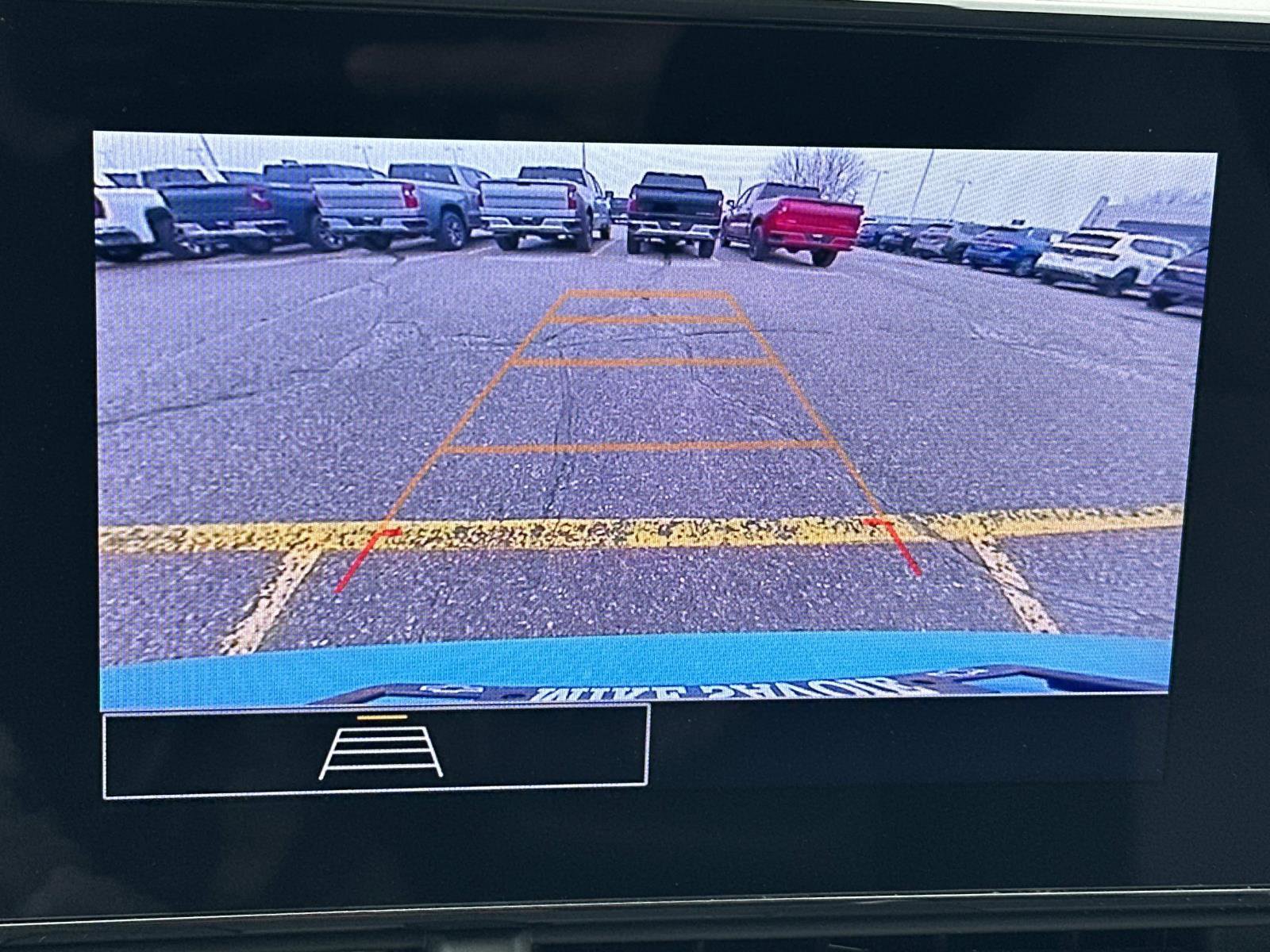 Certified 2024 Chevrolet Trax RS w/ Driver Confidence Package image 26