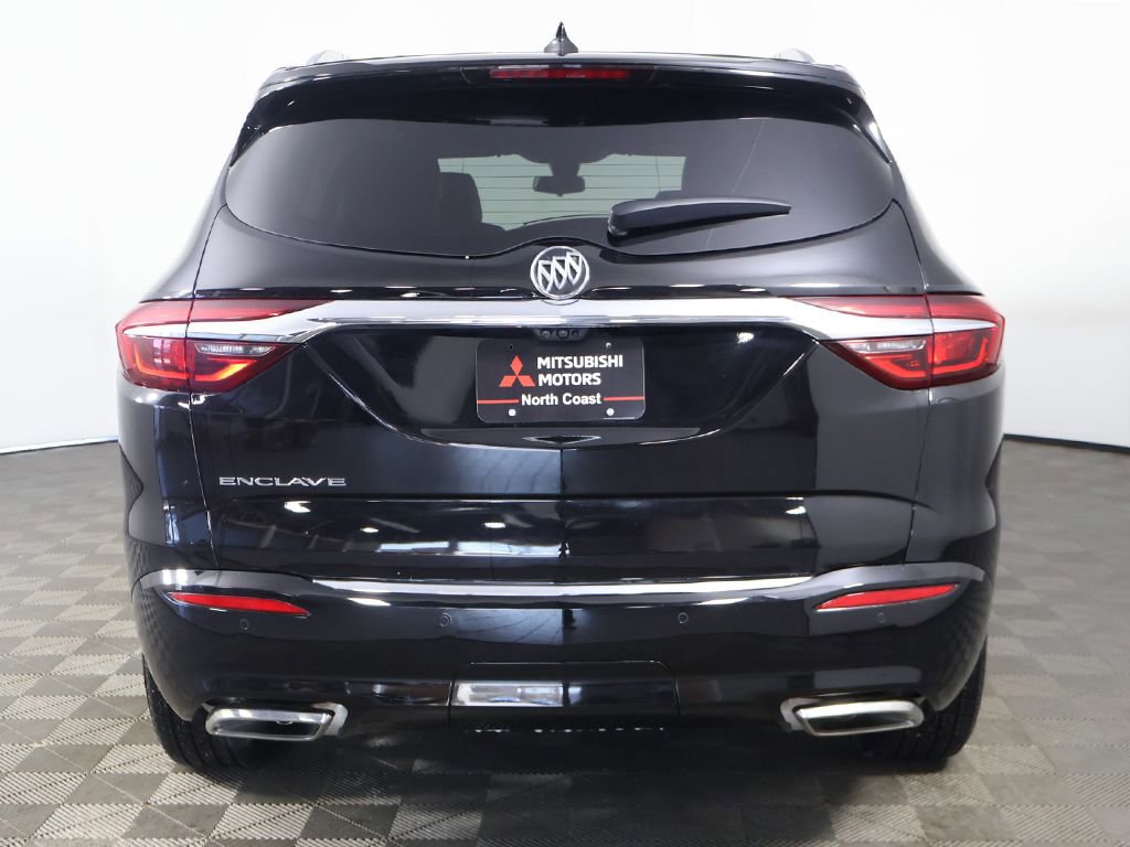 Used 2021 Buick Enclave Avenir w/ Avenir Technology Package image 16