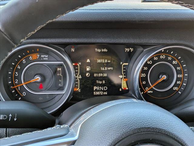 Used 2019 Jeep Wrangler Unlimited Sahara w/ Safety Group image 11