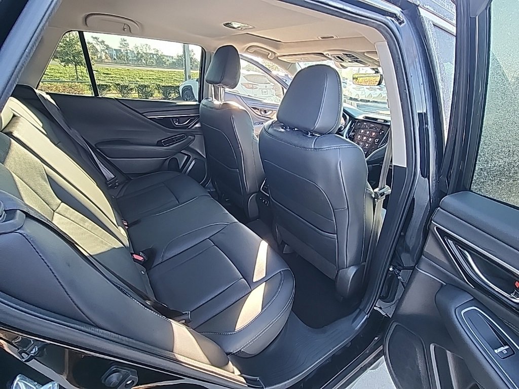 Certified 2021 Subaru Outback Limited image 13