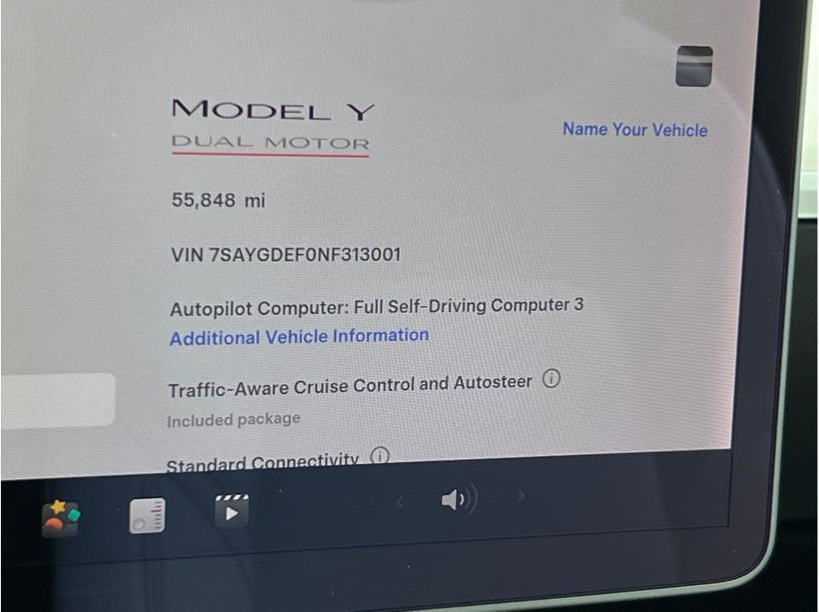 Used 2022 Tesla Model Y Performance AWD/4WD image 17