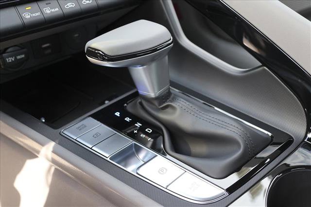 New 2025 Hyundai Elantra SEL image 21