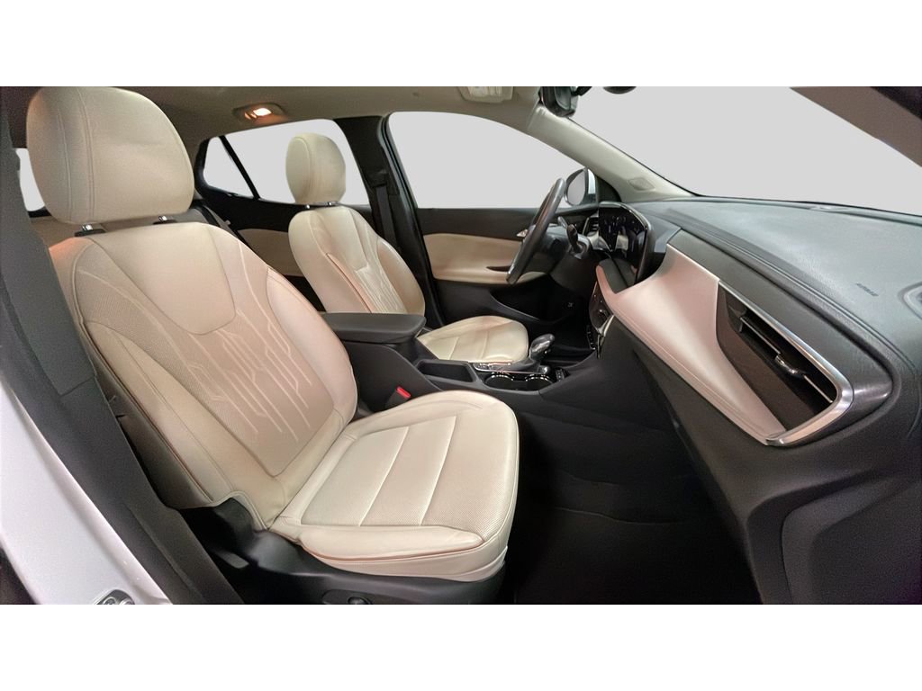 Used 2024 Buick Encore GX Avenir w/ Avenir Technology Package image 18