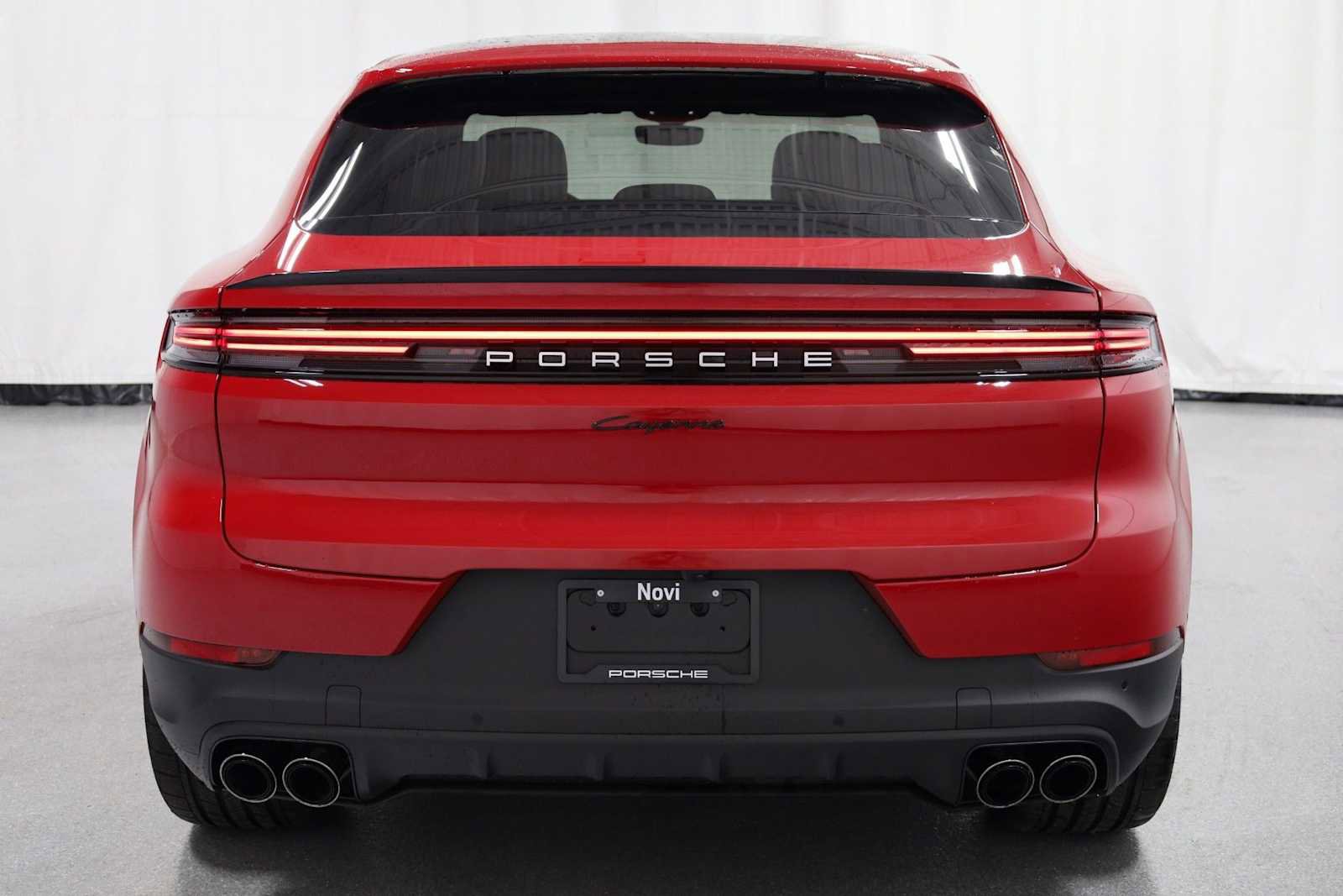New 2025 Porsche Cayenne Coupe image 7