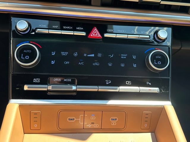New 2026 Hyundai Santa Fe Limited FWD image 30