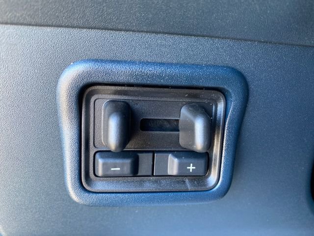 New 2025 Ford Maverick Lariat w/ Black Appearance Package image 35