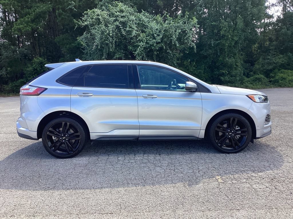 Used 2019 Ford Edge ST w/ Equipment Group 401A AWD/4WD image 5
