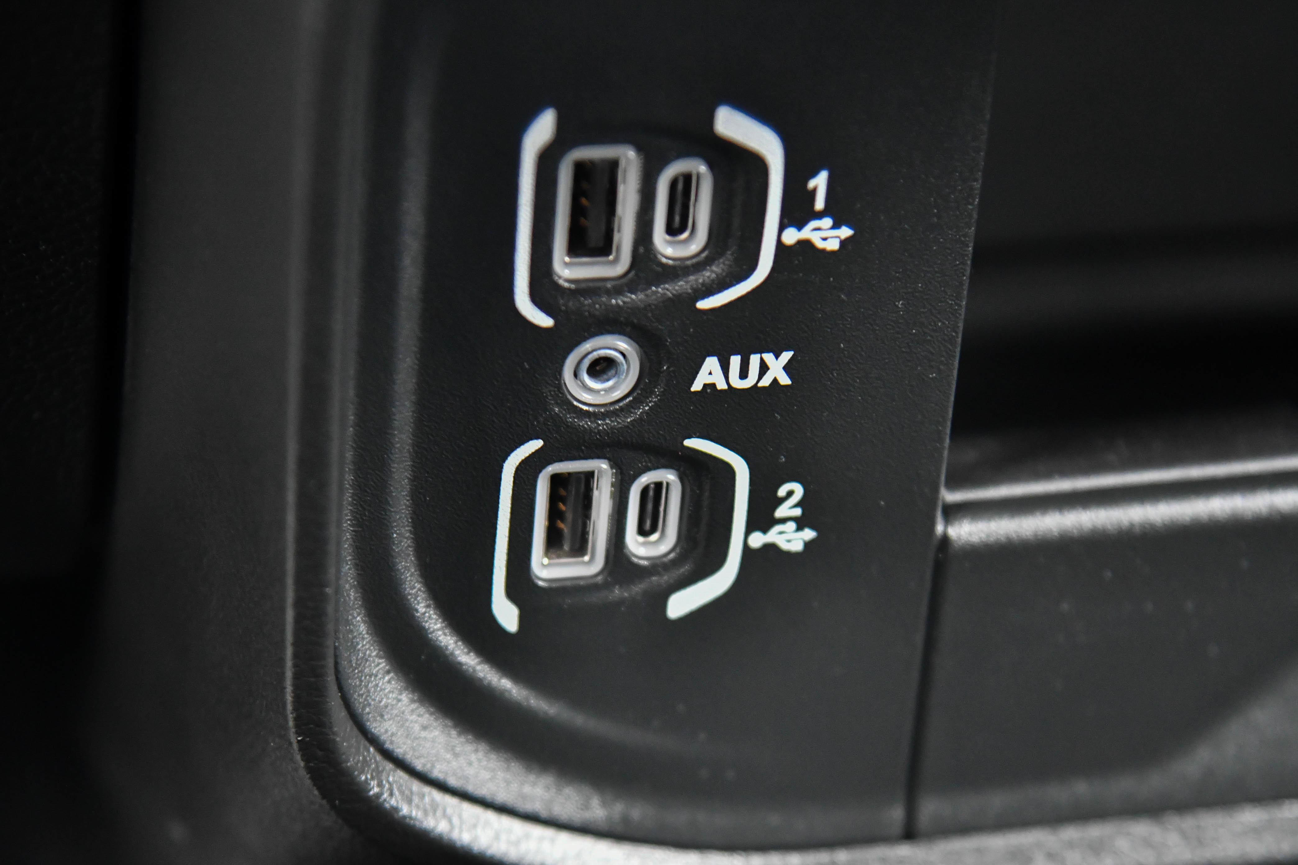 Used 2024 RAM 2500 Laramie image 28