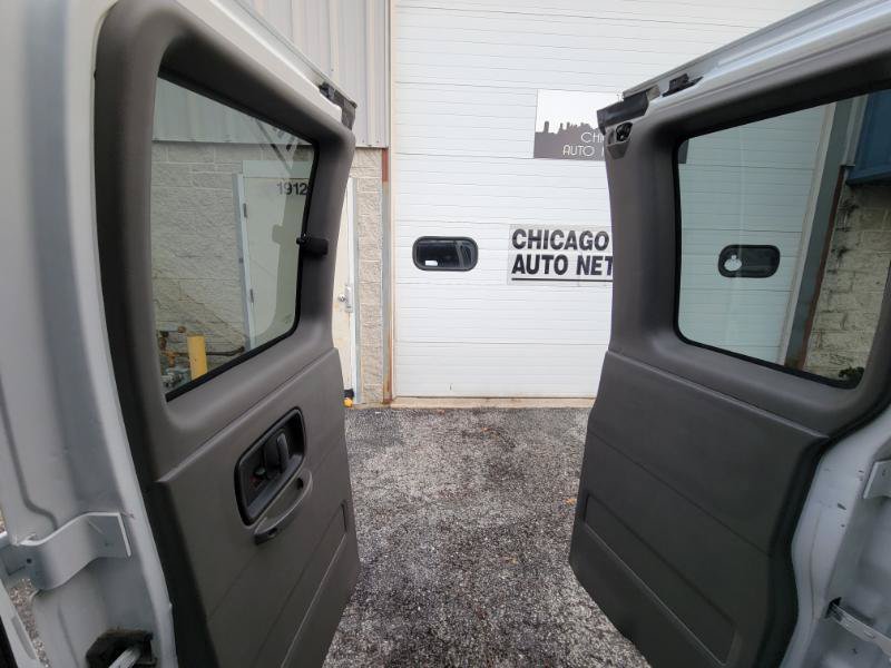 Used 2016 Chevrolet Express 2500 LS RWD image 32