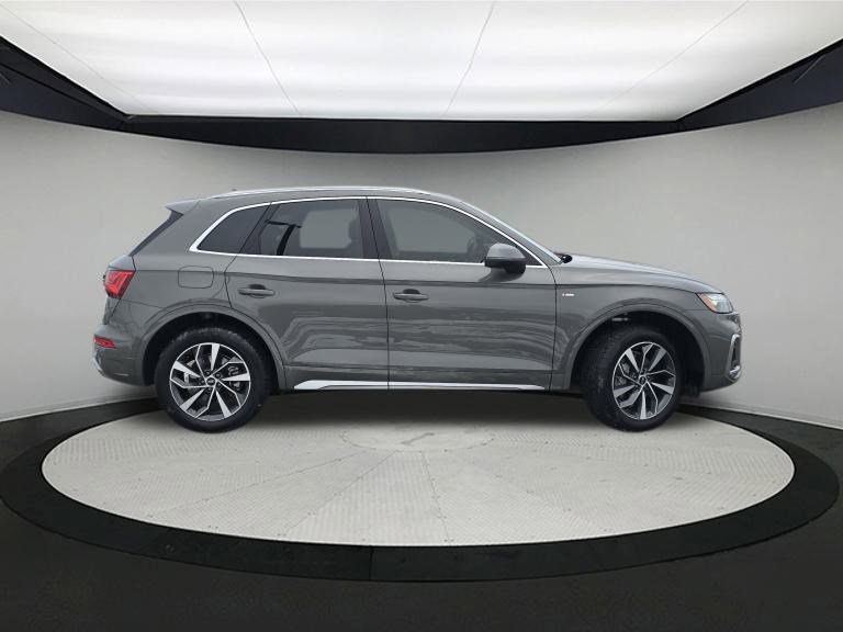 Certified 2024 Audi Q5 2.0T Premium Plus image 8