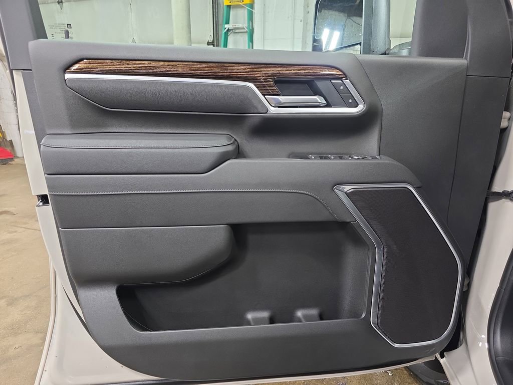 New 2026 GMC Sierra 2500 SLE AWD/4WD image 25