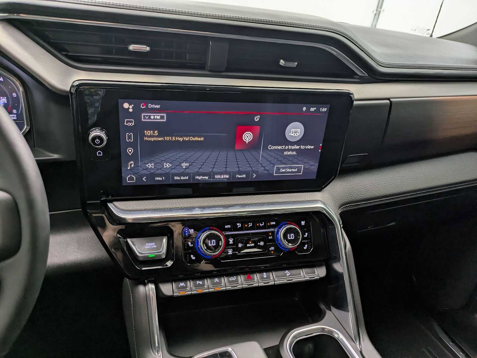 Used 2025 GMC Sierra 1500 Denali w/ Technology Package AWD/4WD image 30