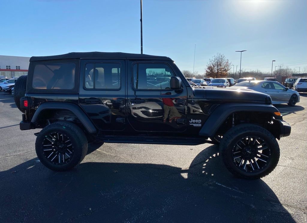 Used 2018 Jeep Wrangler Unlimited Sport S image 10