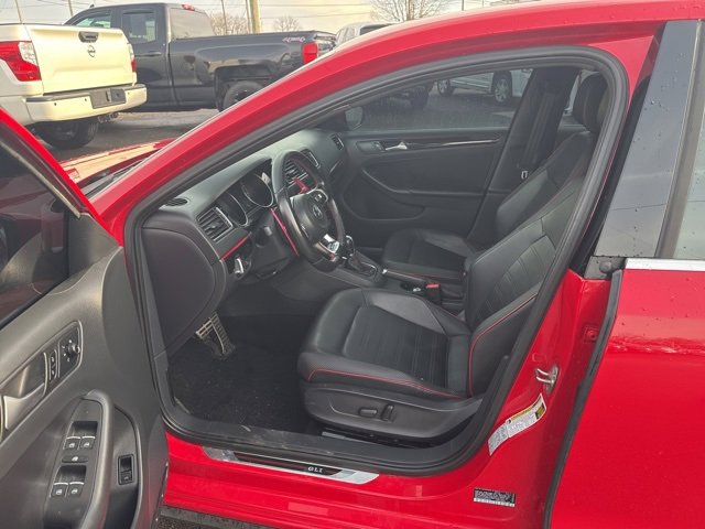 Used 2015 Volkswagen Jetta GLI SEL image 10