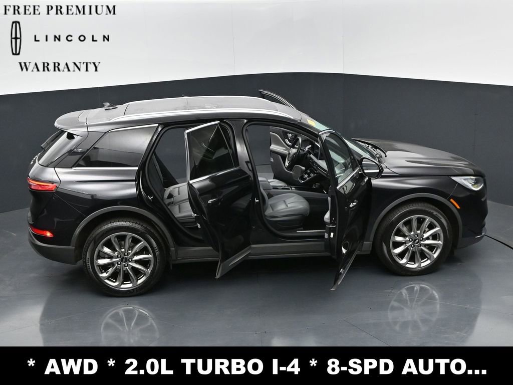 Used 2021 Lincoln Corsair AWD w/ Premium Package image 33