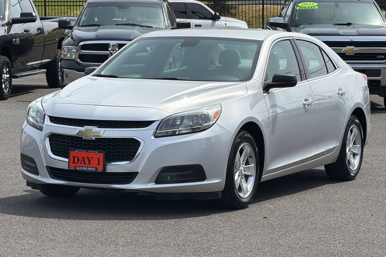 Used 2016 Chevrolet Malibu LS FWD image 10