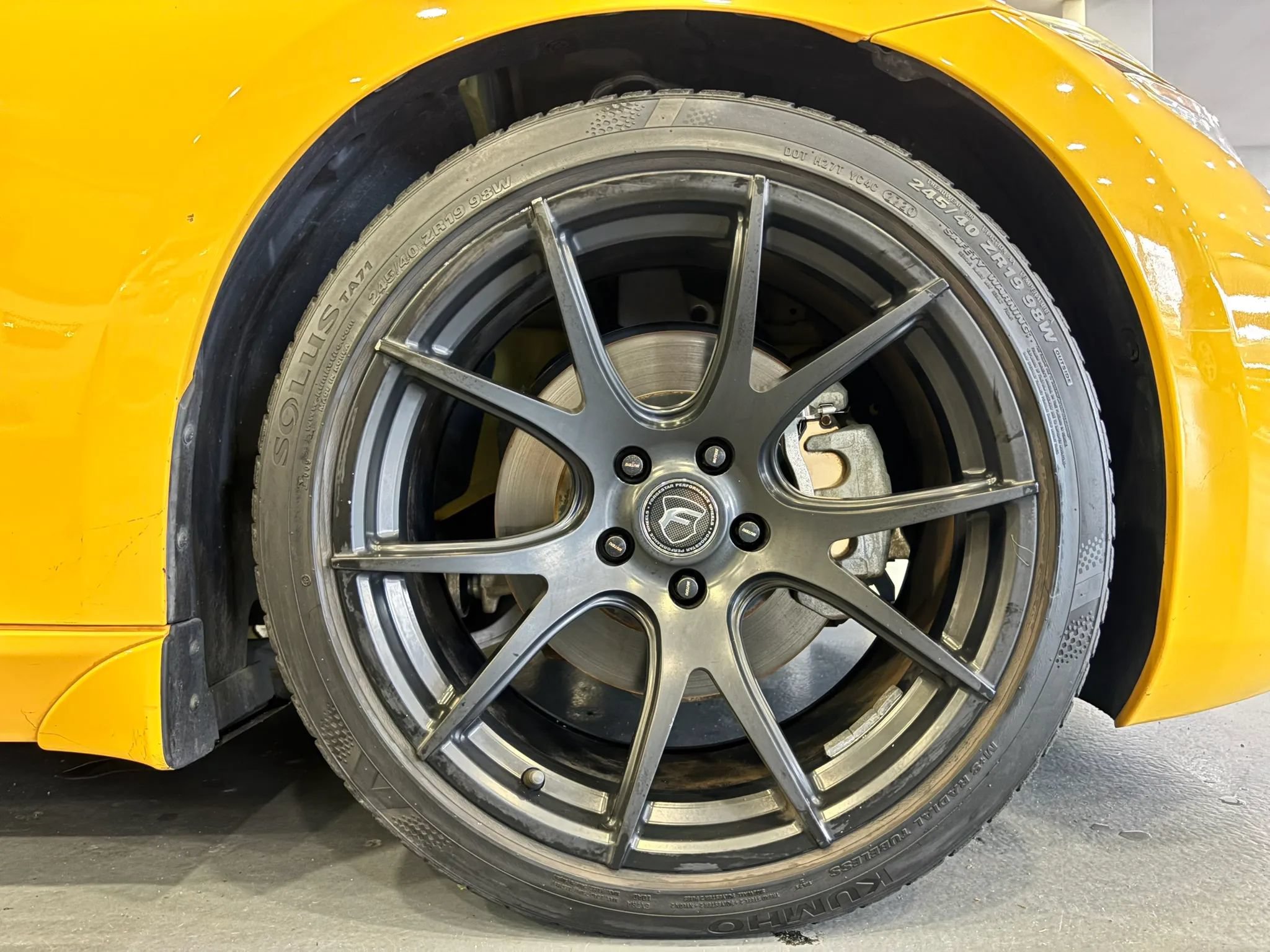 Used 2017 Nissan 370Z Coupe RWD image 33