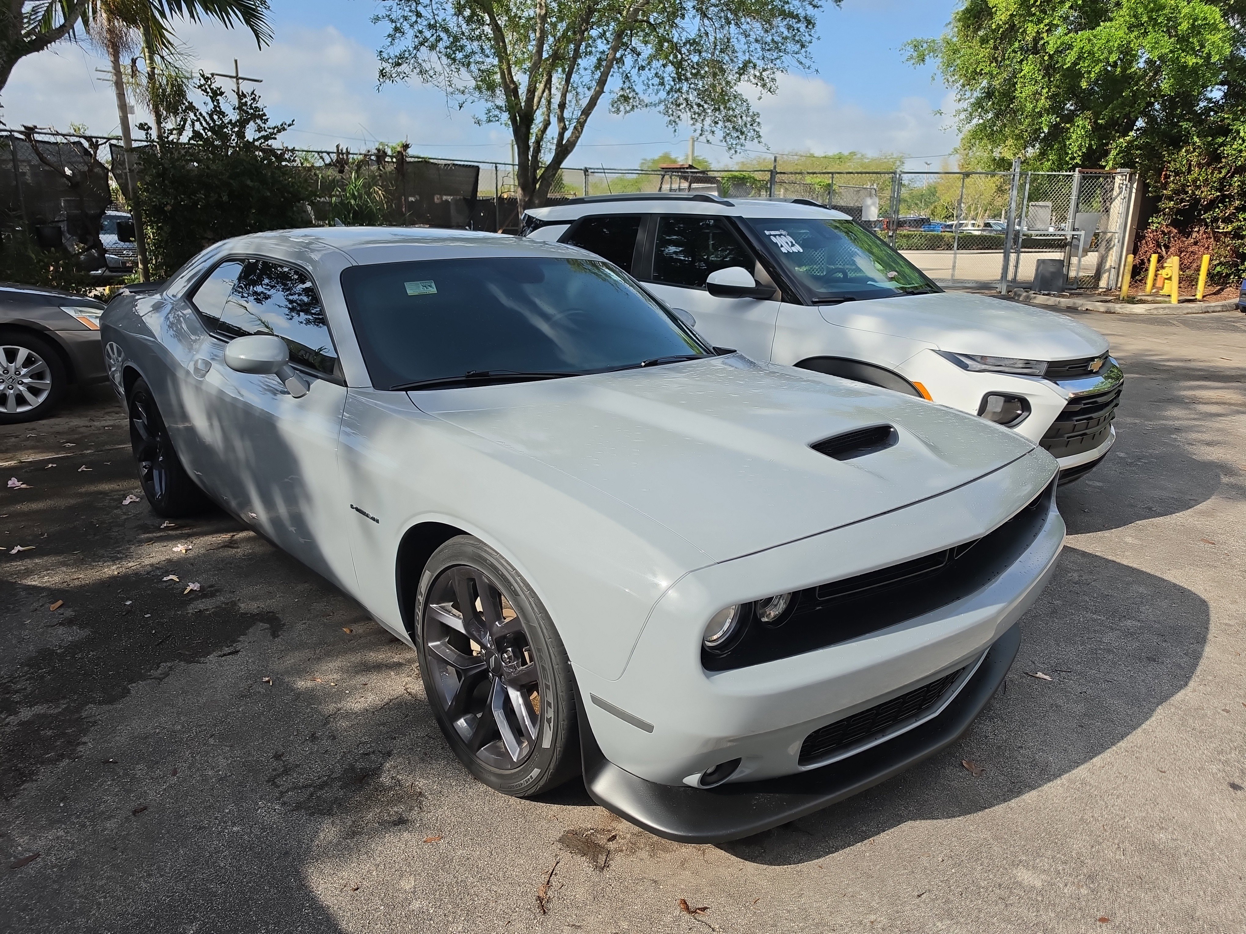 Used 2022 Dodge Challenger R/T w/ Plus Package image 3